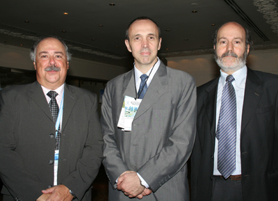 Raúl Alvarez del Rivero, MD (comité organizador) y Claudio Forti de Griensu