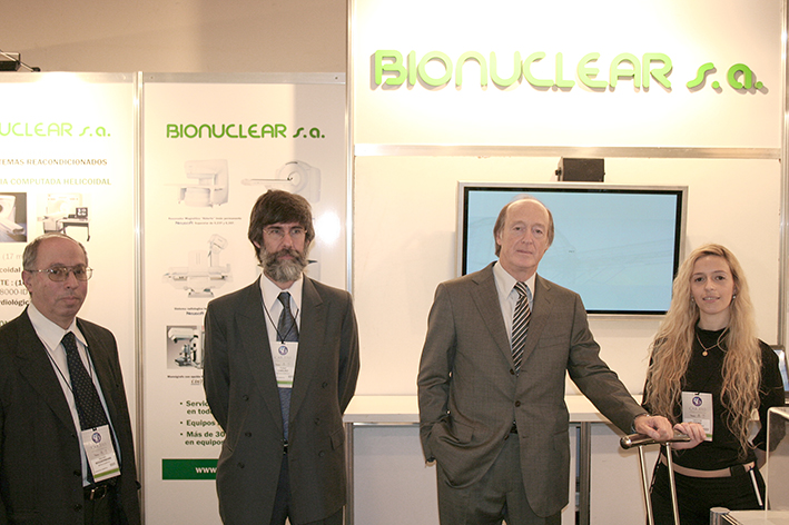 Lic. Marcelo Wassermann, Ing. Rafael Caruso, Ing. Carlos Lewandowski, Srta. Veronica Signo de Bionuclear S.A.