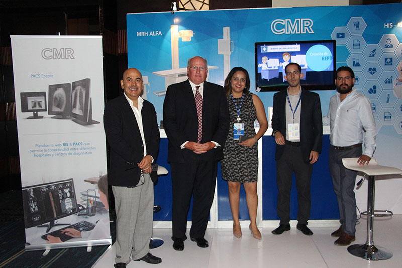 Staff de la Compañía Mexicana de Radiología CMR