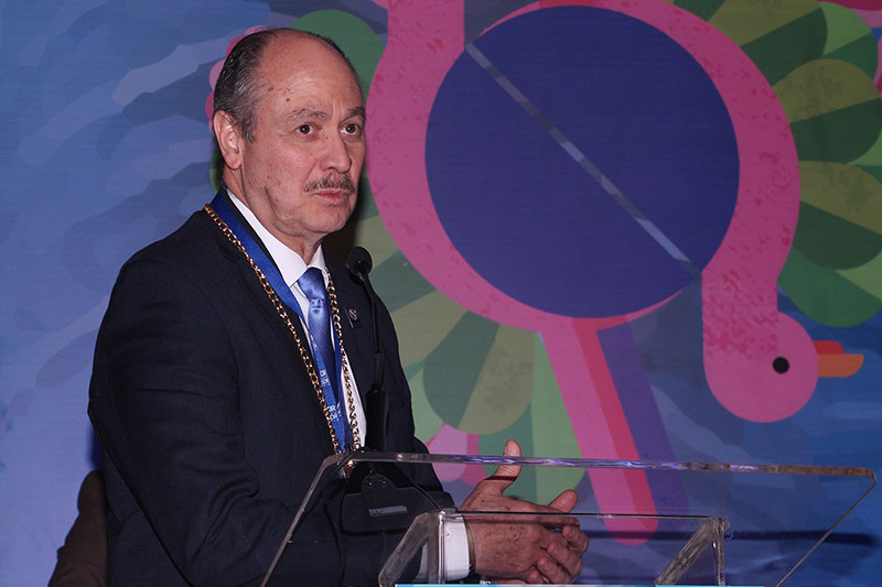 Dr. Dante Casale Menier (México)