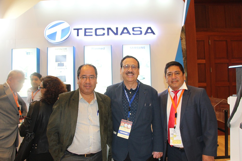 Staff de Tecnasa, representante de Planmed en Perú