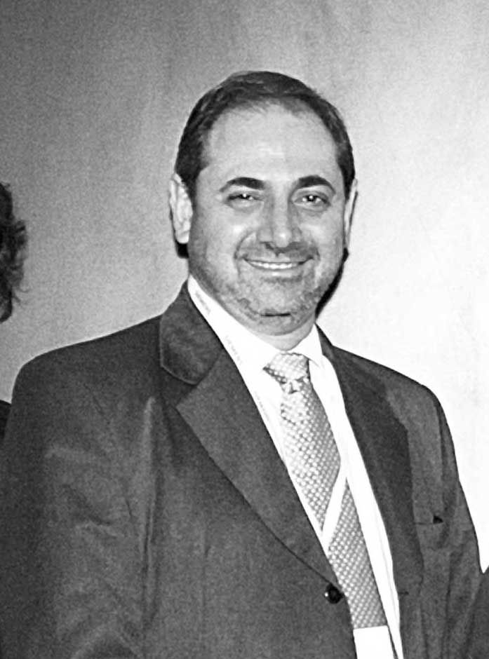 Dr. Alfredo Buzzi