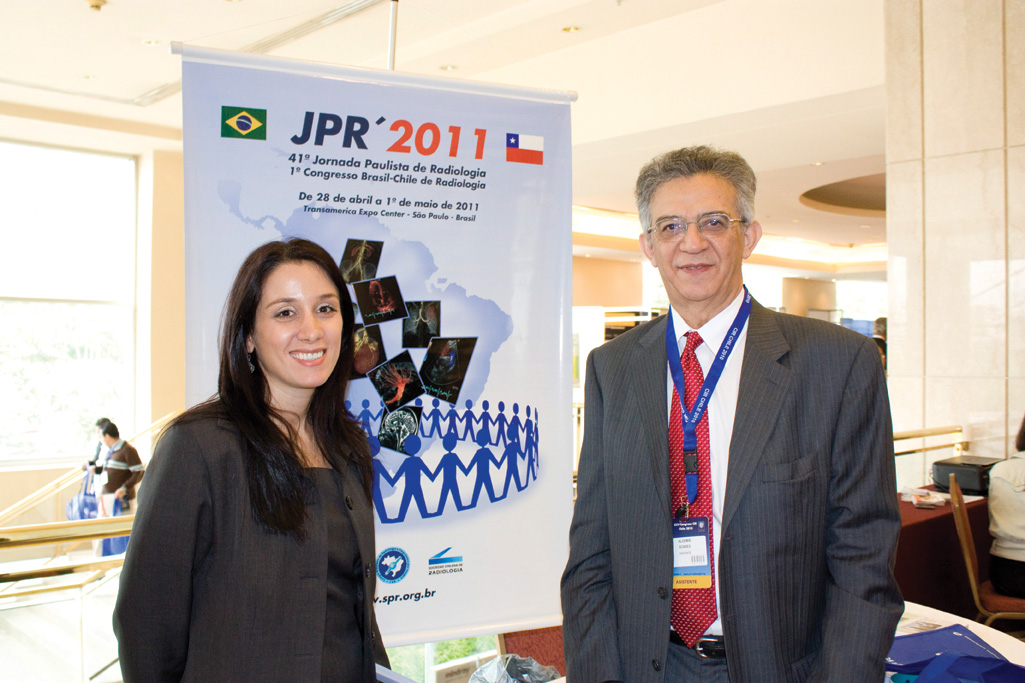 Priscila Zanolini de la SPR y el Dr. Aldemir H. Soares, del CBR