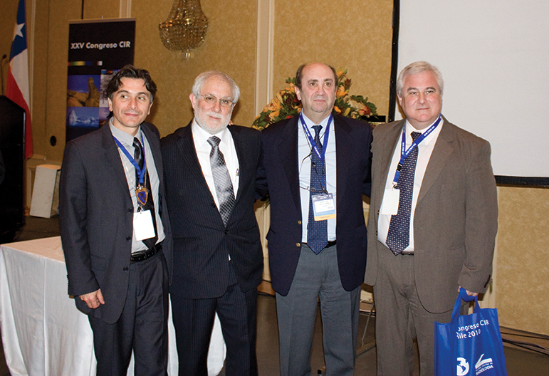 Dr. Rodrigo Restrepo, Dr. Miguel Angel Pinochet Tejos, Dr. Sergio Moguillansky y Prof. Dr. Sergio Lucino