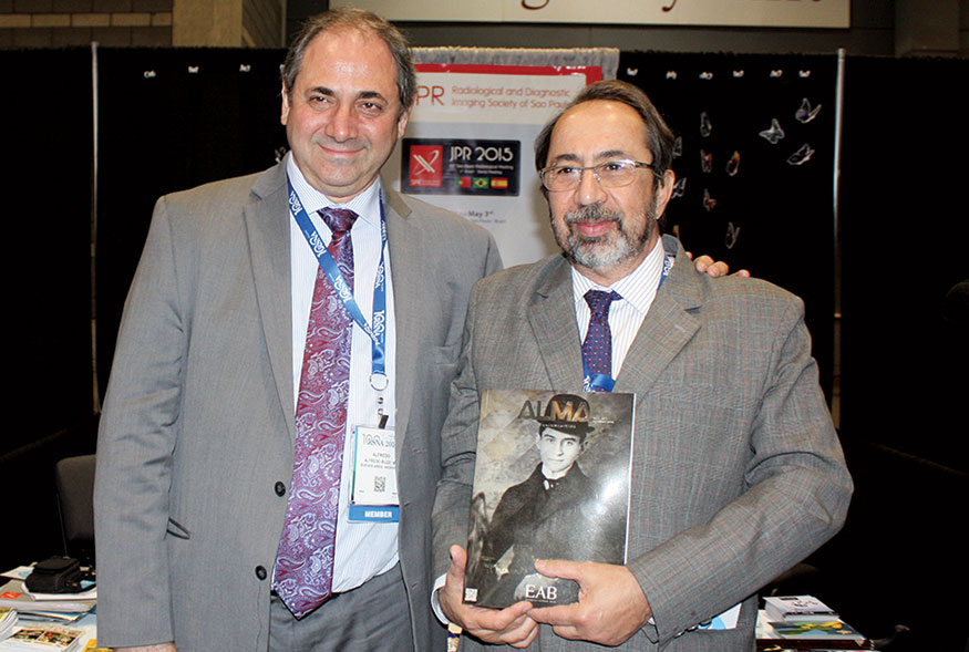 Dr. Alfredo Buzzi (Presidente de la Sociedad Argentina de Radiología) y Dr. Tufik Bauab Junior (Presidente de la SPR 2009 - 2011)