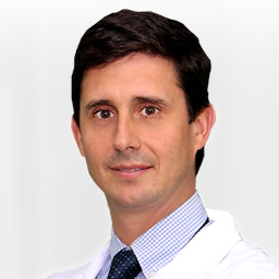 El Grupo Médico Rostagno estrena el primer tomógrafo “Cone Beam” de NewTom de la Argentina Dr. Ricardo Trueba
