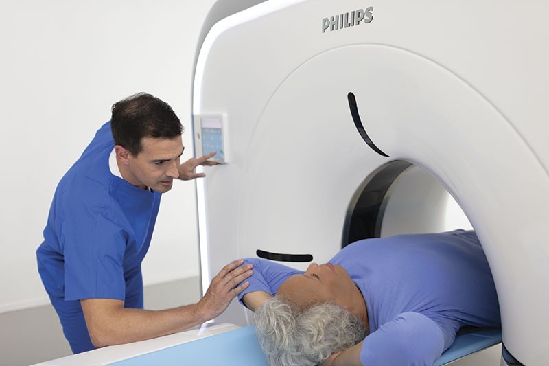 Mejoramos la experiencia de la tomografia para los pacientes y el personal