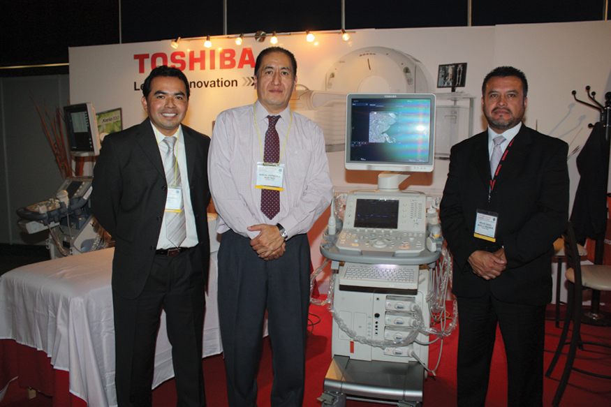 Staff de TESA (distribuidores de Toshiba en México)