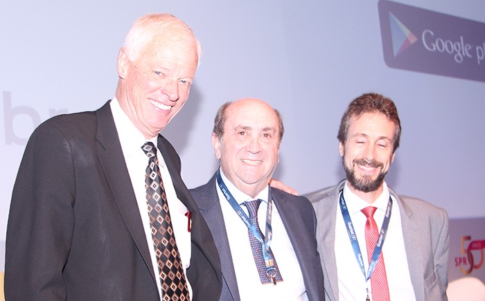 James P. Borgstede, Dr. Sergio Moguillansky y Dr. Guillermo Azulay
