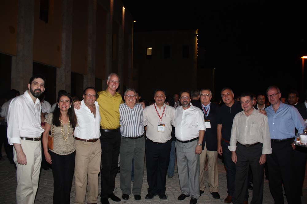 Comitiva brasilera con el Dr. Geroge Bisset y el Dr. Jaime Madrid