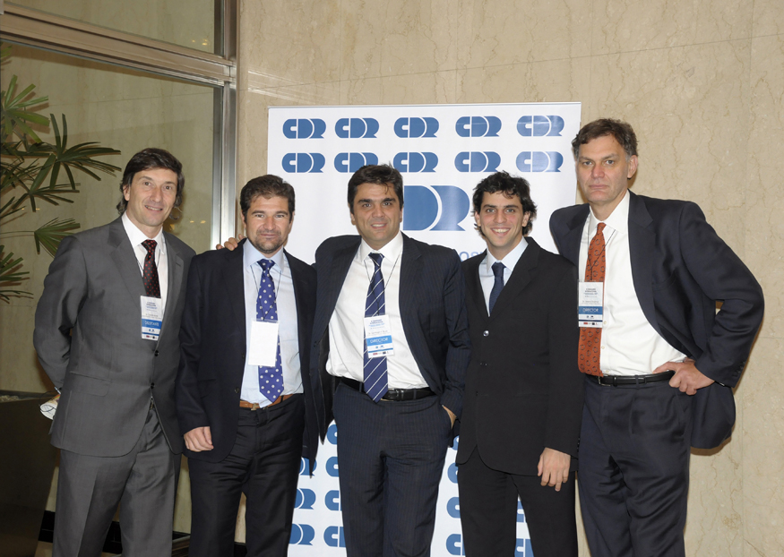 Dr. Claudio Bonini, Dr. Santiago Rossi, Dr. Ignacio Rossi y el Dr. Jeremy Erasmus