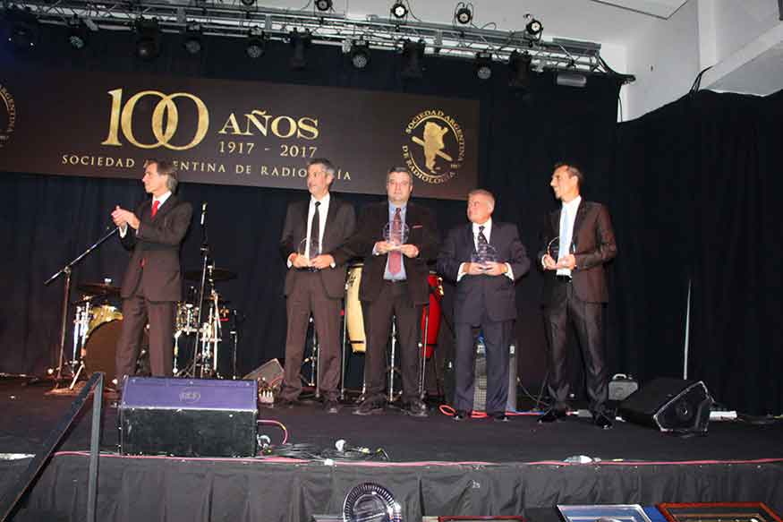 Dr. Juan Mazzucco, Carlos Alvarez, Marcelo Luraschi, Roberto Ricci y Darío Cordenons
