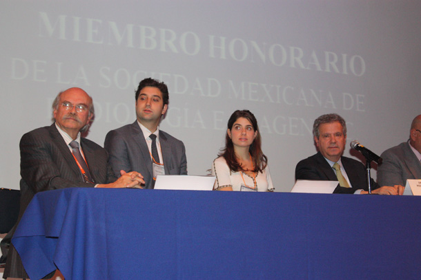 Dr. Miguel Stoopen R., Dr. Pablo Ros (hijo), Cristina Ros y Dr. Pablo Ros