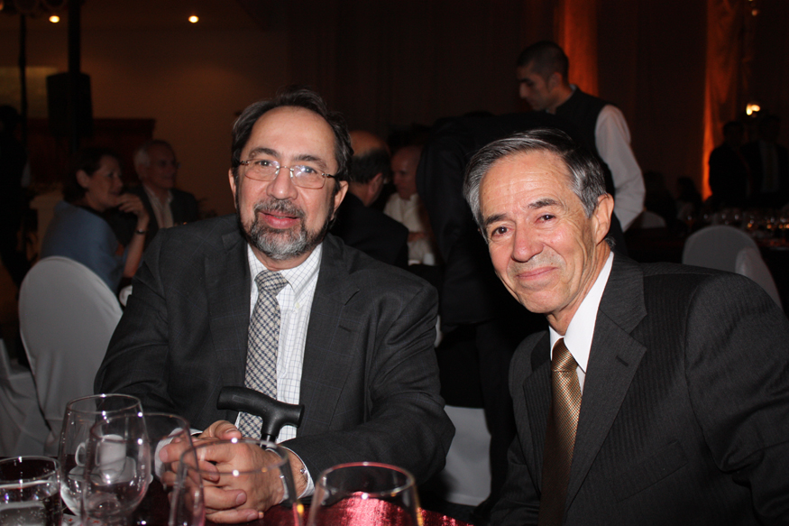Dr. Tufik Bauab Jr. y Dr. Claudio Cortes