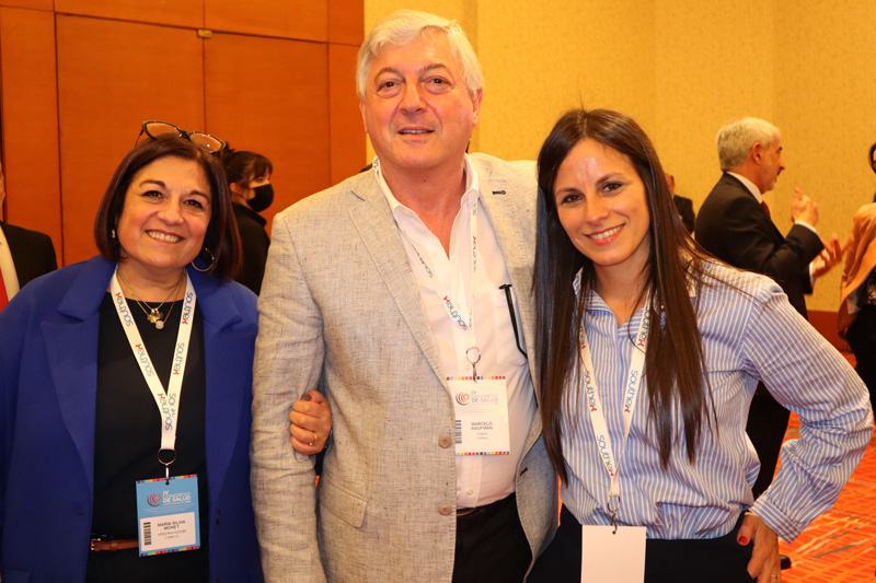 María Silvia Monet, Dr. Marcelo Kaufman y Eva Avila Montequin de IMAT