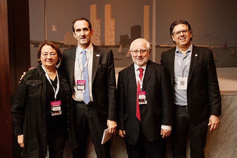 Dra. Julia Camps Herrero, Dr. Javier Rodríguez Lucero, Dr. Miguel Angel Pinochet y Dr. Luciano Fernandes Chala