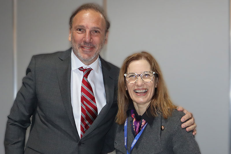 Dr. Pablo Stutzbach (SAC) y Dra. Claudia Cejas (SAR)