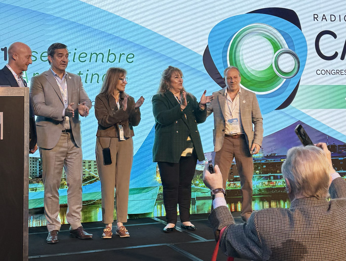 Dr. Vasco Galvez, Dra. Claudia Cejas, Dra. Adriana García y Dr. Alejandro Rasumoff