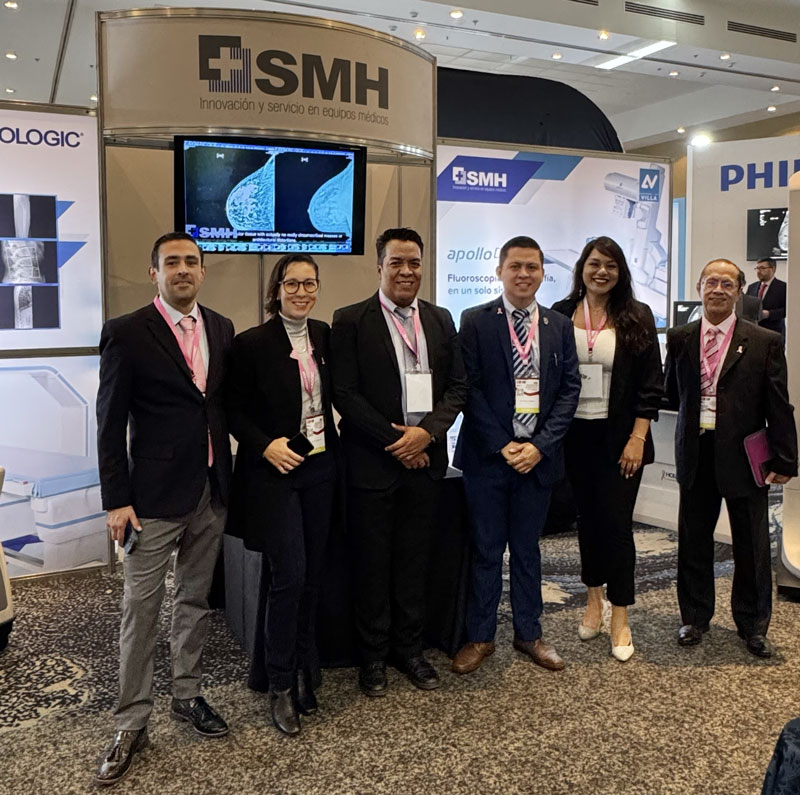Staff de SMH en el CIIS 2025 en Guadalajara