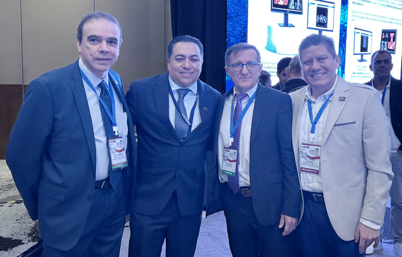 Profesores de la FMRI con el Dr.-Jean Pierre Tasu de la SFR en el CIIS 2025 en Guadalajara