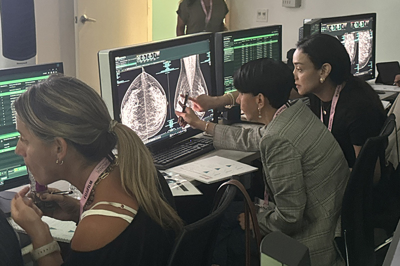 Workstations con IA de Lunit