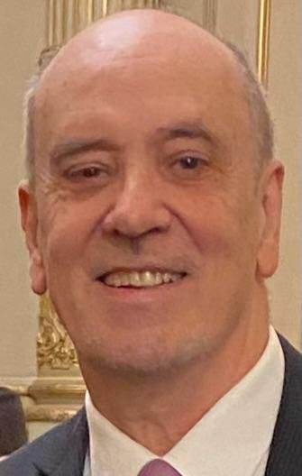 Dr. Jorge Falcón